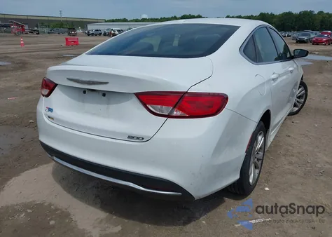 2016 Chrysler 200 Limited z USA, uszkodzony, nr VIN 1C3CCCAB1GN131736